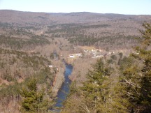 Second lookout—Looking down, with zoom, on Riverton and upstream (north) view